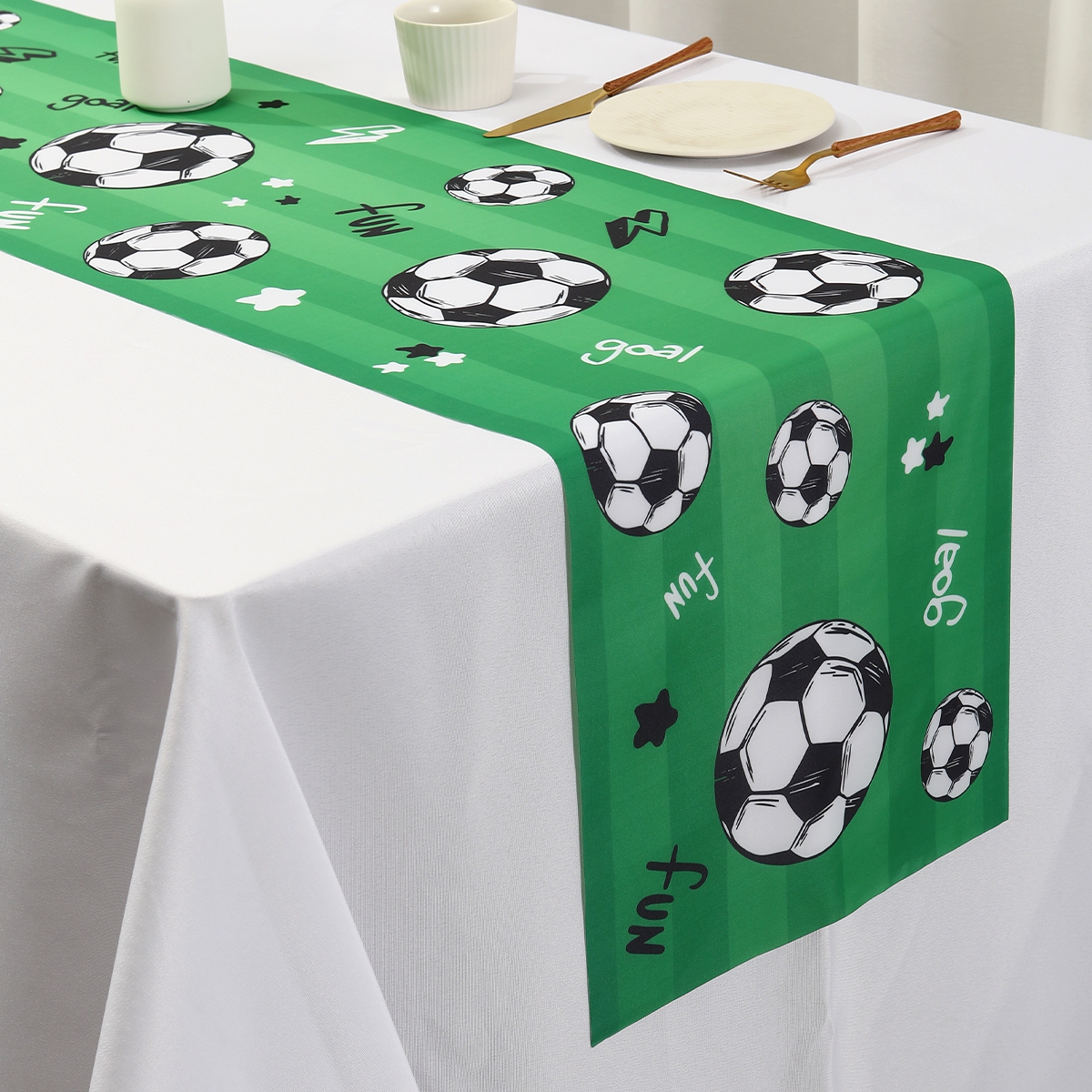 Soccer Table Runner Decors Pol - Outdoor Sport Live 评论和价格